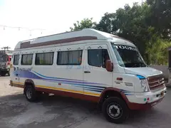 Tempo Traveller hire in Lucknow