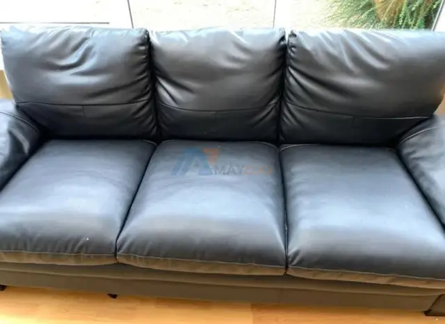 3 Seater Leather Sofa - Hardly Used. In Excellent Condition - 4/5