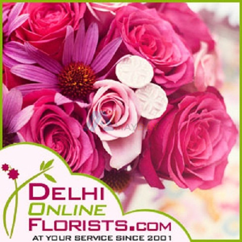 Same Day Delivery Gifts Delhi & Exotic Floral sand Cakes Delivery at lightning Speed - 1/1